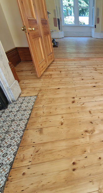  Wood Floor Sanding Plymouth | Wood floor Cleaning Plymouth | Commercial Wood Floor Cleaning and Sealing  | Bona Wood Floor Cleaning Plymouth Devon